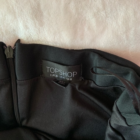 TOPSHOP BLACK ROMPER - Picture 4 of 4